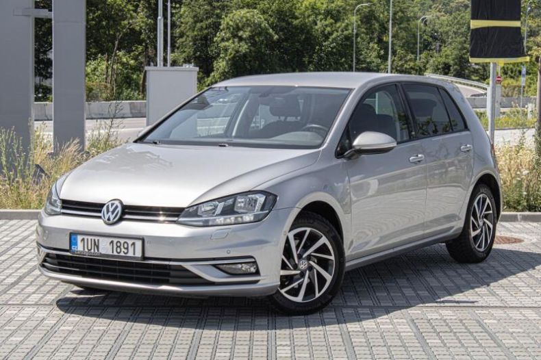 Volkswagen Golf - hlavní fotka inzerátu