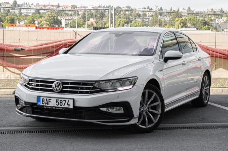 Volkswagen Passat - hlavní fotka inzerátu