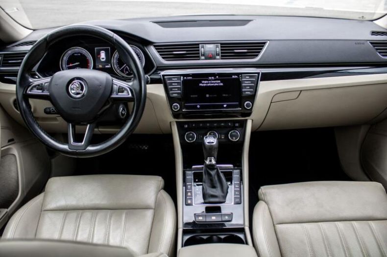 Škoda Superb - hlavní fotka
