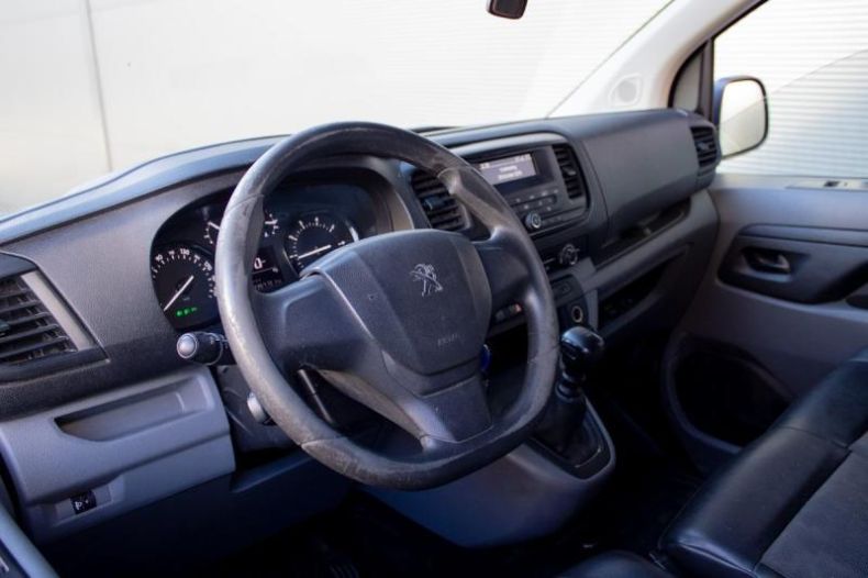 Peugeot Expert - hlavní fotka