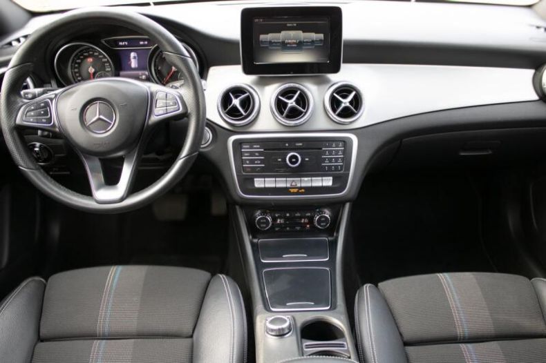 Mercedes Třída CLA - hlavní fotka