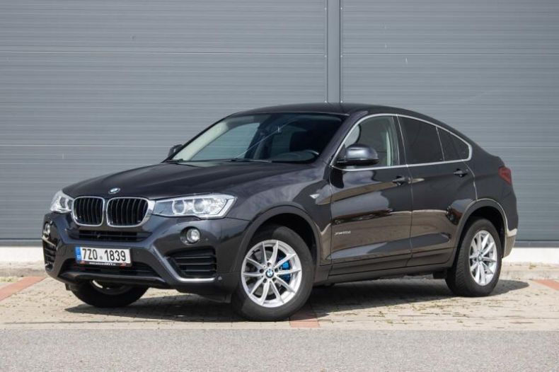 BMW X4 - hlavní foto