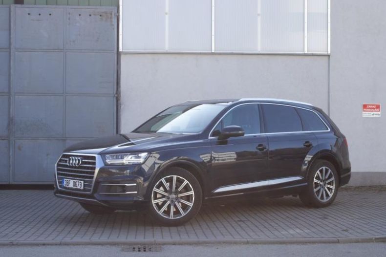 Audi Q7 - hlavní foto