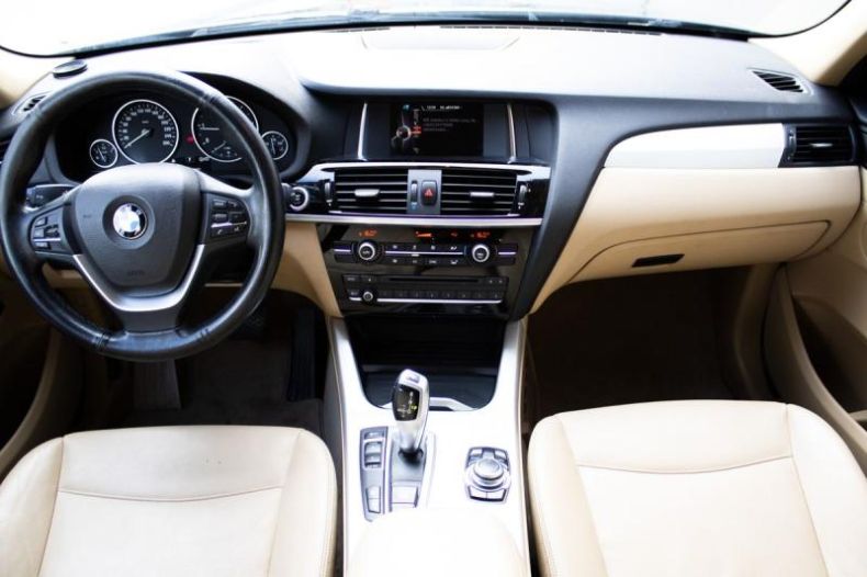 BMW X3 - hlavní fotka