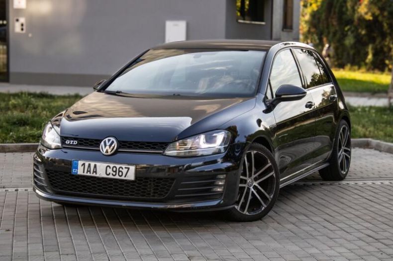 Volkswagen Golf - hlavní foto