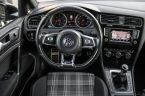Volkswagen Golf - fotka číslo 8