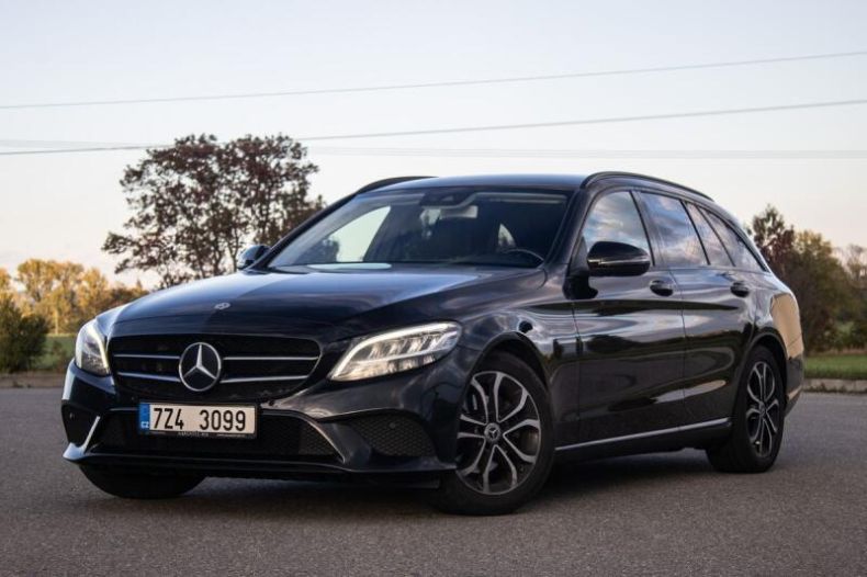 Mercedes Třída C - hlavní foto