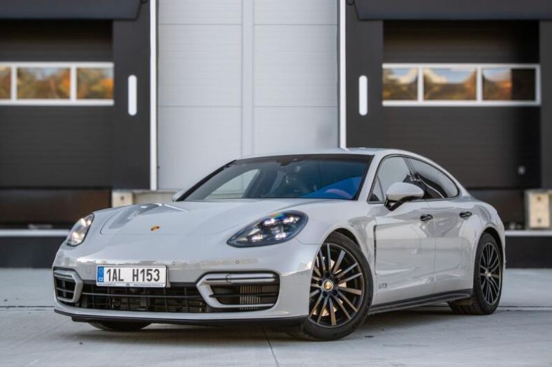 Porsche Panamera - hlavní foto