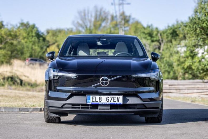 Volvo EX30 - hlavní fotka
