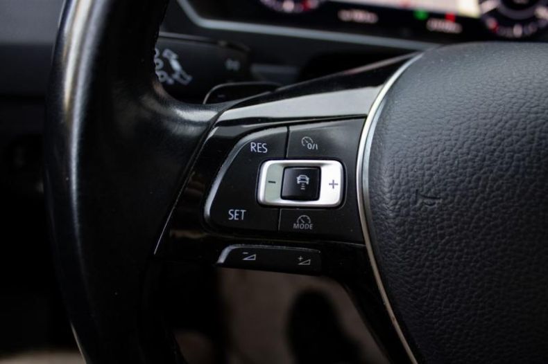 Volkswagen Tiguan - hlavní fotka