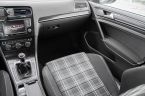 Volkswagen Golf - fotka číslo 27
