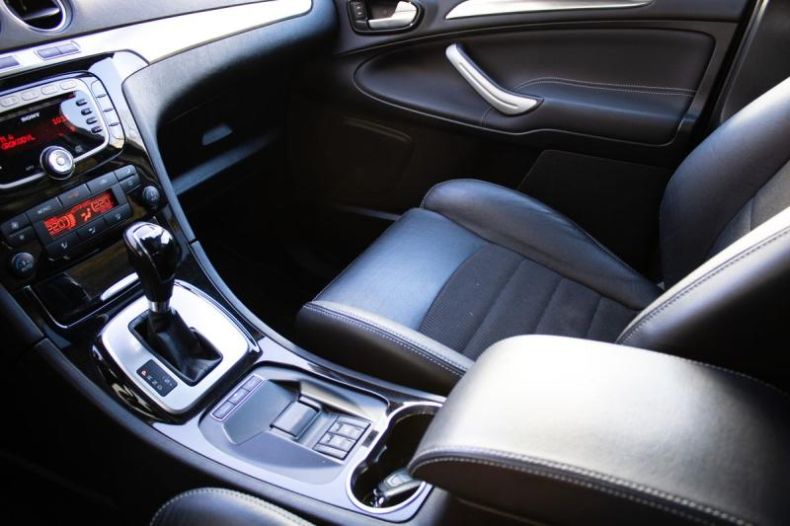 Ford Galaxy - hlavní fotka