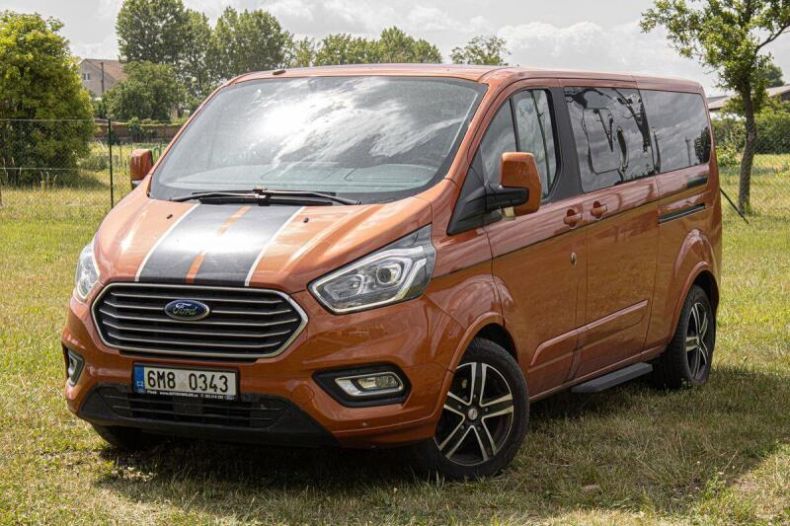 Ford Tourneo - hlavní foto