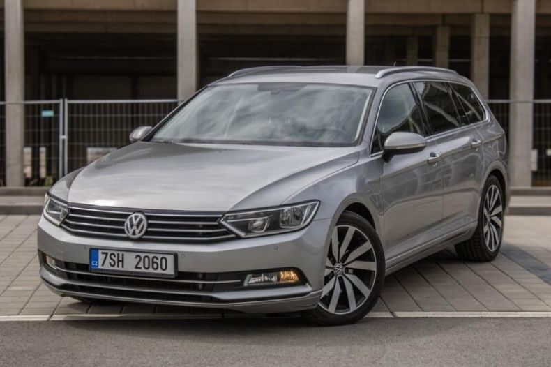 Volkswagen Passat - hlavní foto