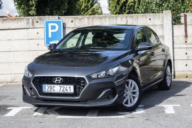 Hyundai i30 - hlavní foto