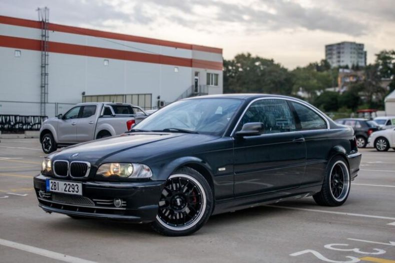 BMW Řada 3 - hlavní foto