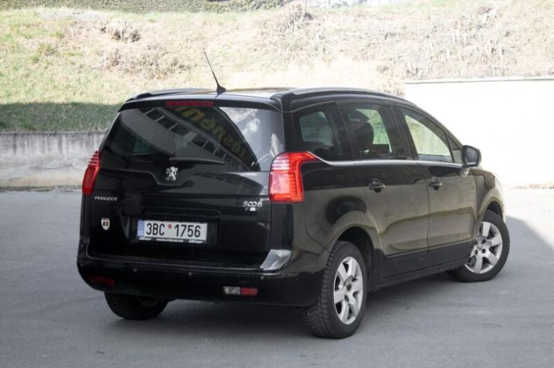 Peugeot 5008 - hlavní fotka