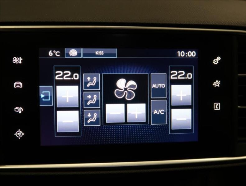 Peugeot 308 - hlavní fotka