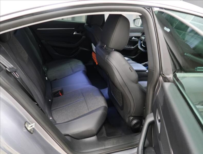 Peugeot 508 - hlavní fotka