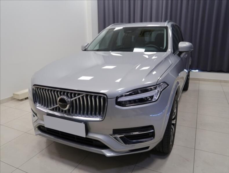 Volvo XC90 - hlavní foto