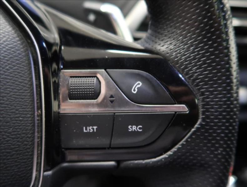 Peugeot 5008 - hlavní fotka