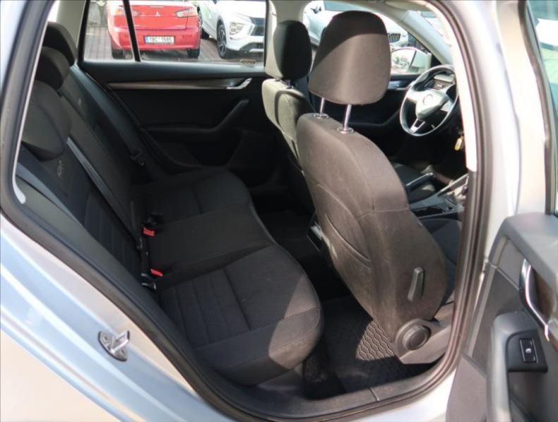 Škoda Octavia - hlavní fotka