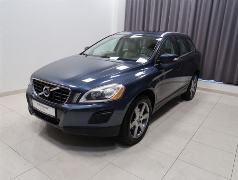 Volvo XC60 - hlavní foto