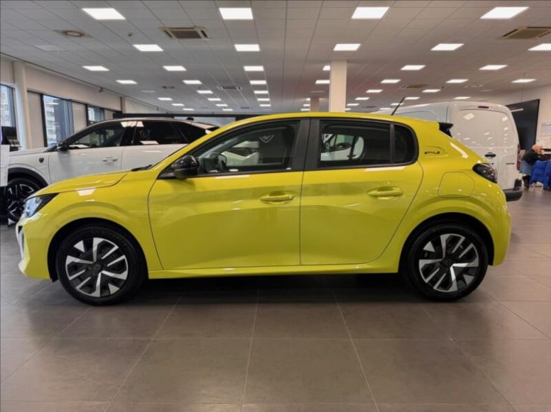 Peugeot 208 - hlavní fotka