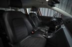 Volkswagen Passat - fotka číslo 9
