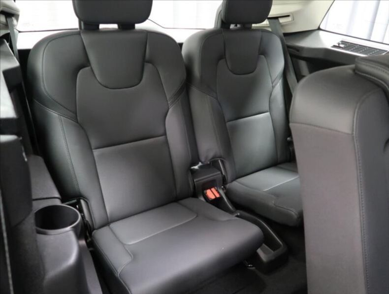 Volvo XC90 - hlavní fotka