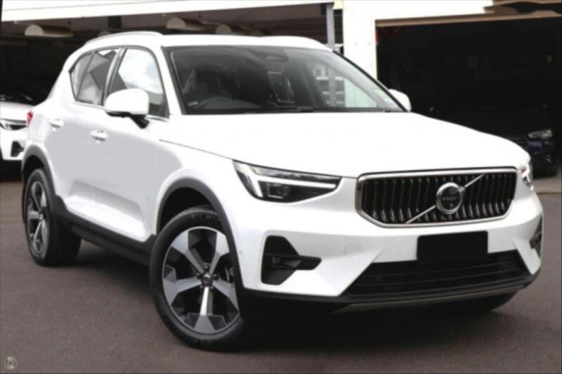 Volvo XC40 - hlavní foto