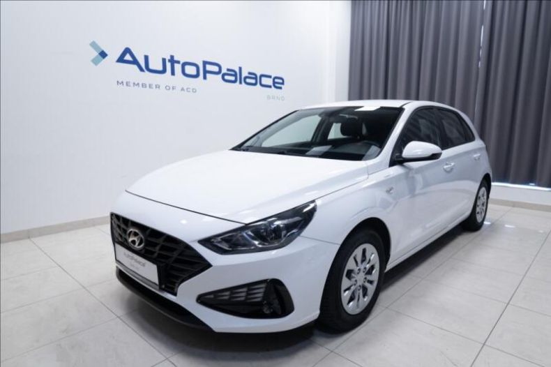 Hyundai i30 - hlavní foto