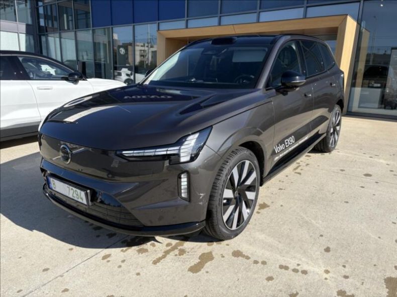 Volvo EX90 - hlavní foto