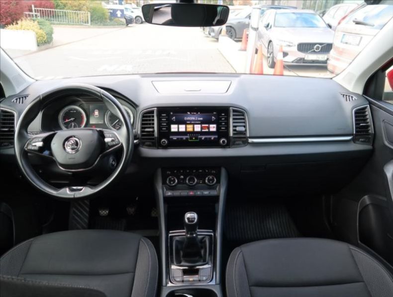 Škoda Karoq - hlavní fotka