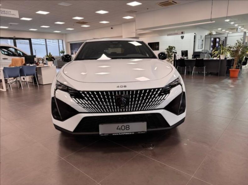 Peugeot 408 - hlavní fotka