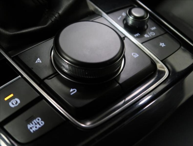 Mazda CX-30 - hlavní fotka