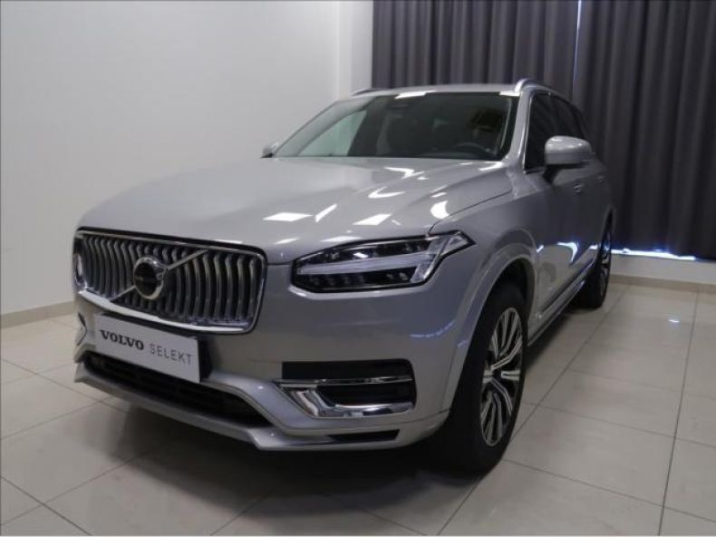 Volvo XC90 - hlavní foto