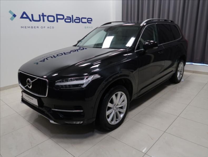 Volvo XC90 - hlavní foto