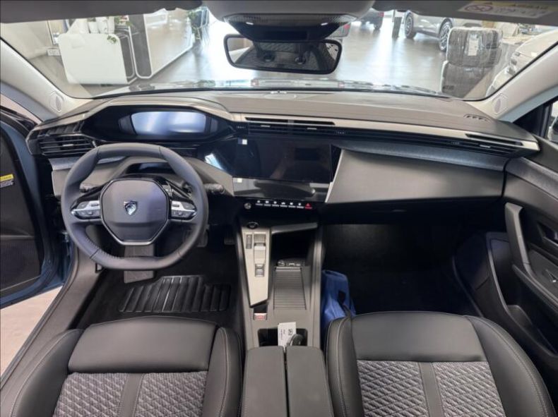 Peugeot 308 - hlavní fotka