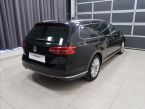 Volkswagen Passat - fotka číslo 4
