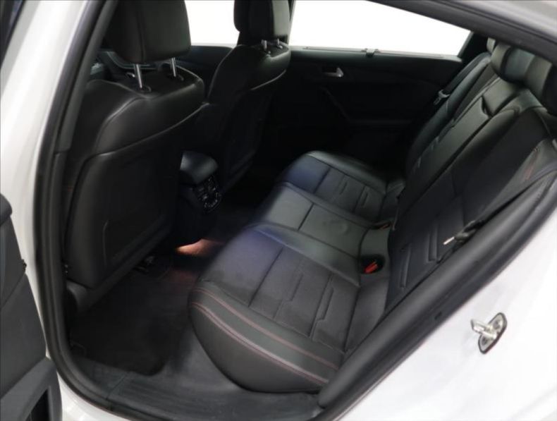 Peugeot 508 - hlavní fotka