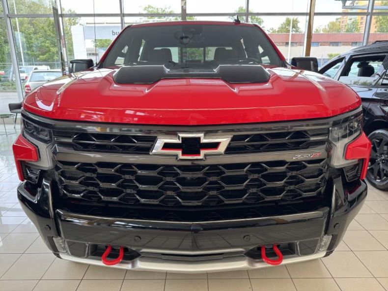 Chevrolet Silverado - hlavní fotka