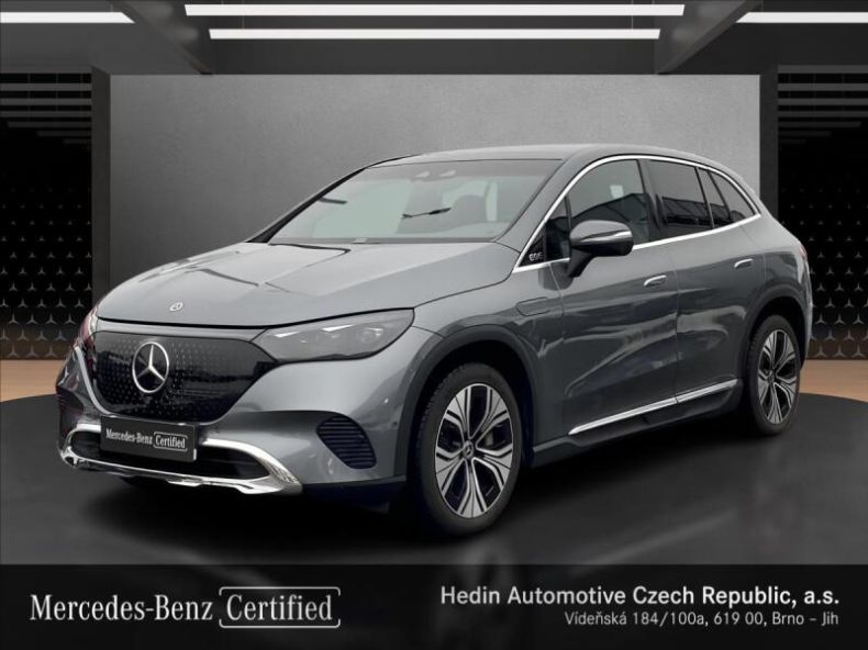 Mercedes EQE - hlavní foto