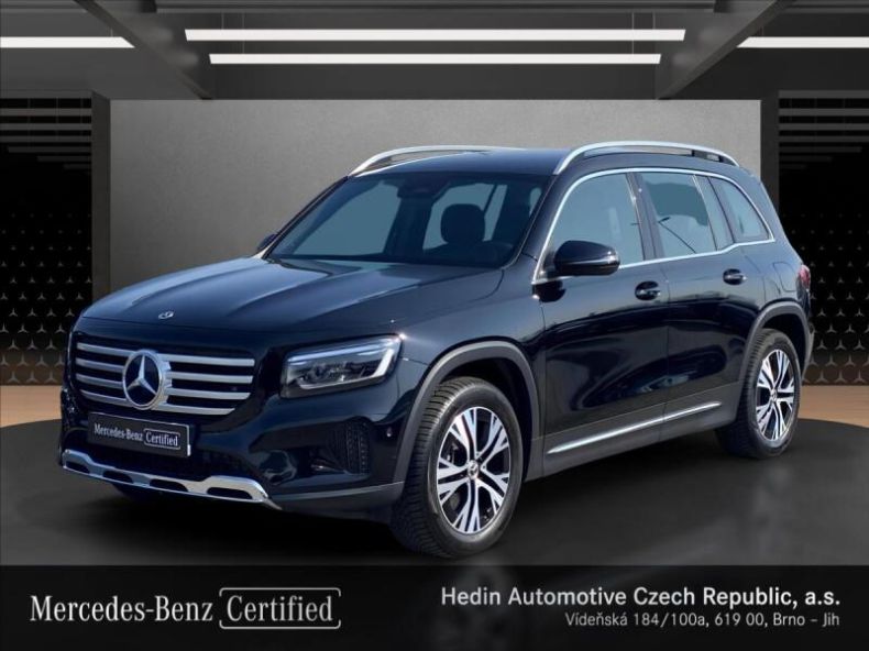 Mercedes GLB - hlavní foto