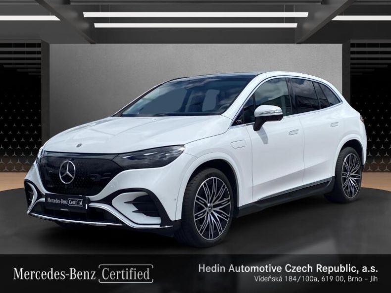 Mercedes EQE - hlavní foto