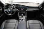 Alfa Romeo Giulia - fotka číslo 17