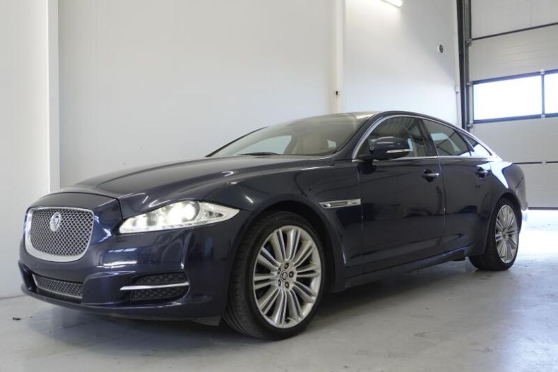 Jaguar XJ - hlavní foto