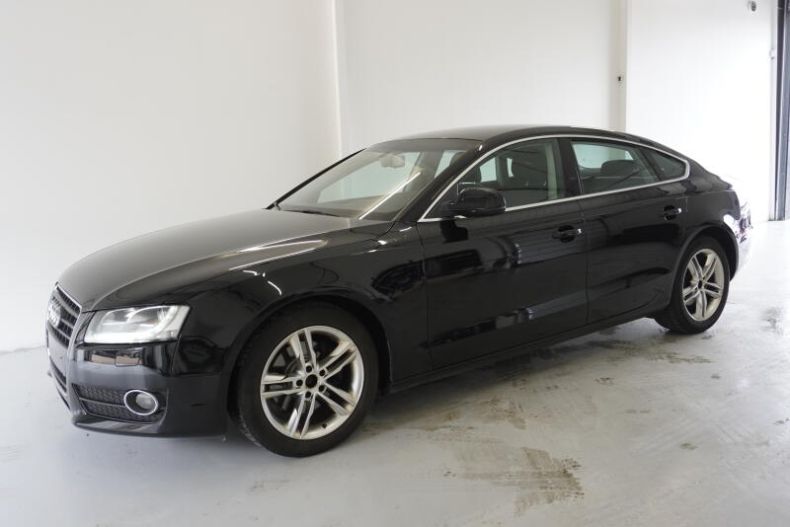 Audi A5 - hlavní foto