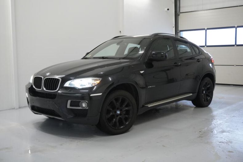 BMW X6 - hlavní foto
