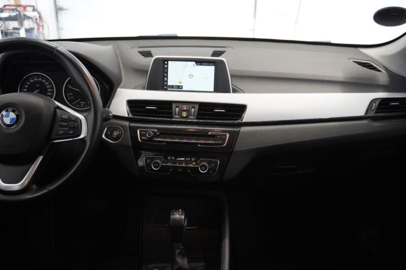 BMW X1 - hlavní fotka